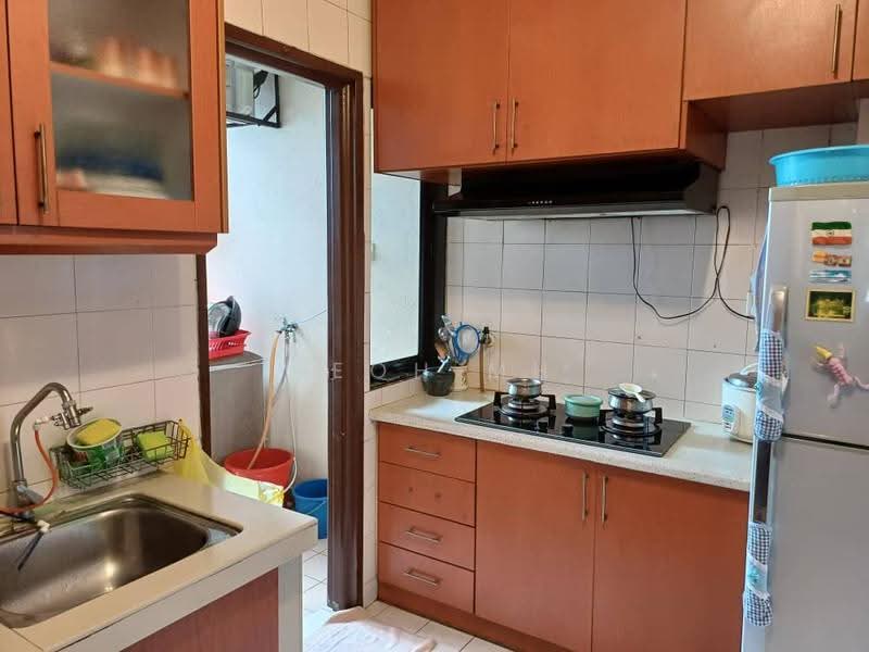 Condominium for Sale at Sri Putramas - Yeoh MH - Kitchen - PropertyGuru.com.my