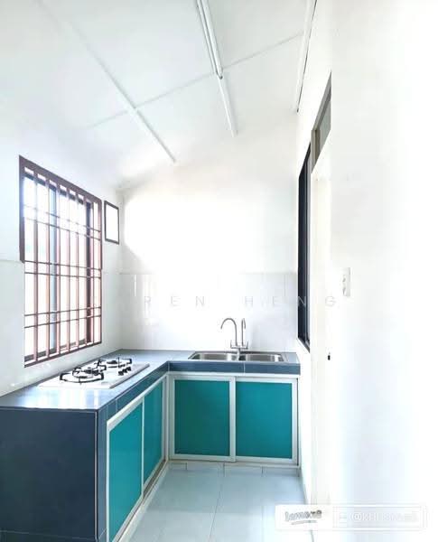 1-storey Terraced House for Sale in Taman Perling (Perling) - Karen Heng - Kitchen - PropertyGuru.com.my