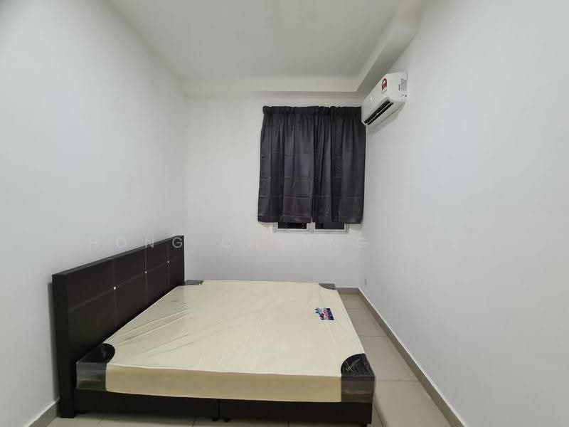Kediaman Servis untuk Disewa di Meridin Bayvue @ Sierra Perdana - Hong Charng Lee - Bedroom - PropertyGuru.com.my