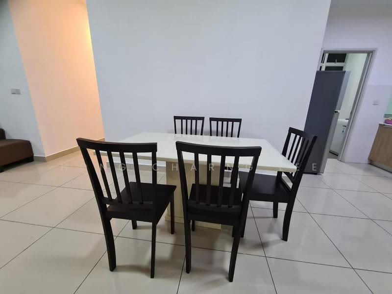 Kediaman Servis untuk Disewa di Meridin Bayvue @ Sierra Perdana - Hong Charng Lee - Dining Room - PropertyGuru.com.my