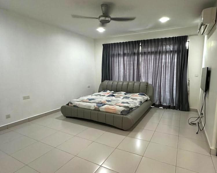 Rumah Teres 2-Tingkat untuk Dijual di Kinrara Residence (Puchong) - Mak Oliver - Bedroom - PropertyGuru.com.my
