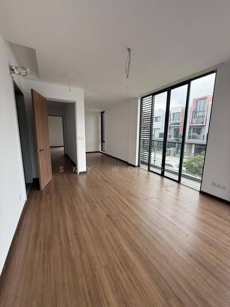 Rumah Teres 3-Tingkat untuk Dijual di Taman Puchong Legenda (Puchong) - Sky Wong - Living Room - PropertyGuru.com.my