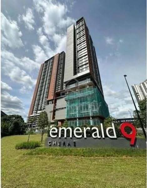 Kediaman Servis untuk Dijual di Emerald 9 - Lenz Tee - Exterior - PropertyGuru.com.my