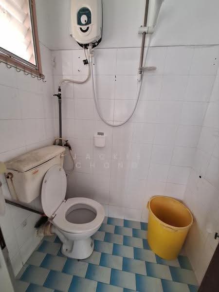 Rumah Teres 2-Tingkat untuk Disewa di Jalan Klang Lama (Old Klang Road) (Kuala Lumpur) - Jackie Chong - Bathroom - PropertyGuru.com.my