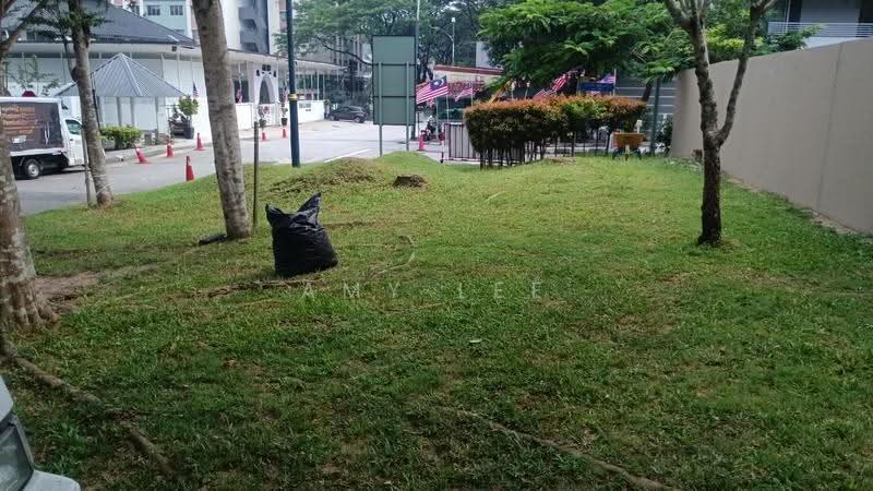 Shop / Office for Sale in Taman Industri Bolton (Batu Caves) - Amy Lee - Exterior - PropertyGuru.com.my