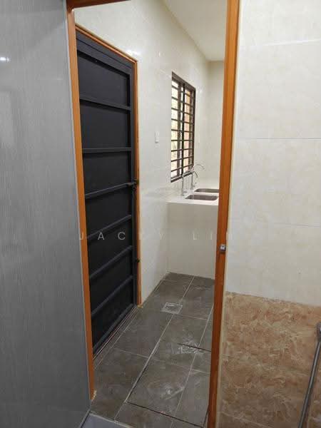 2-storey Terraced House for Rent in Saujana Puchong (Puchong) - Jacky Lin - Kitchen - PropertyGuru.com.my