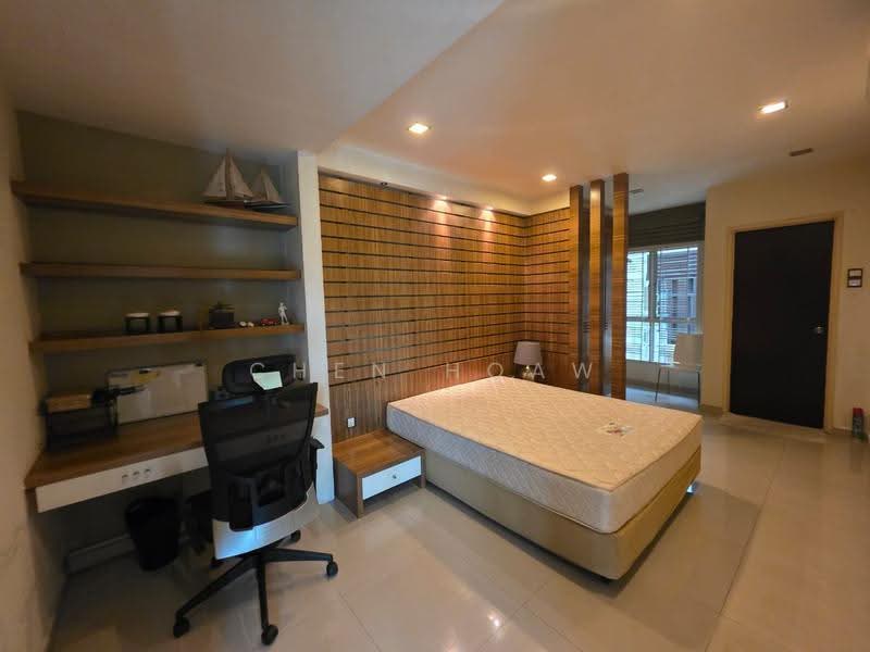 2-storey Terraced House for Sale in Sutera Damansara (Damansara Damai) - Chen Hoaw - Bedroom - PropertyGuru.com.my