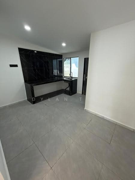Rumah Teres 2-Tingkat untuk Dijual di Masai (Johor) - Dylan Tan - Kitchen - PropertyGuru.com.my