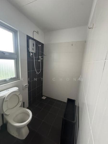 Kediaman Servis untuk Disewa di Saville @ Kajang - Kent Chong - Bathroom - PropertyGuru.com.my