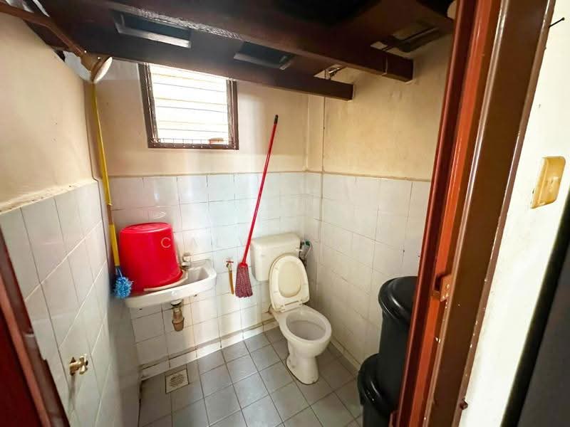 Rumah Flat untuk Dijual di Sri Lanang - Calvin Lee - PropertyGuru.com.my