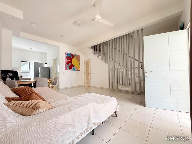 Rumah Teres 2-Tingkat untuk Disewa di Taman Setia Permai (Klang) - Elaine Tan - Living Room - PropertyGuru.com.my