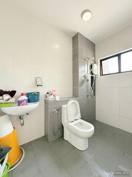 Rumah Teres 2-Tingkat untuk Disewa di Taman Setia Permai (Klang) - Elaine Tan - Bathroom - PropertyGuru.com.my