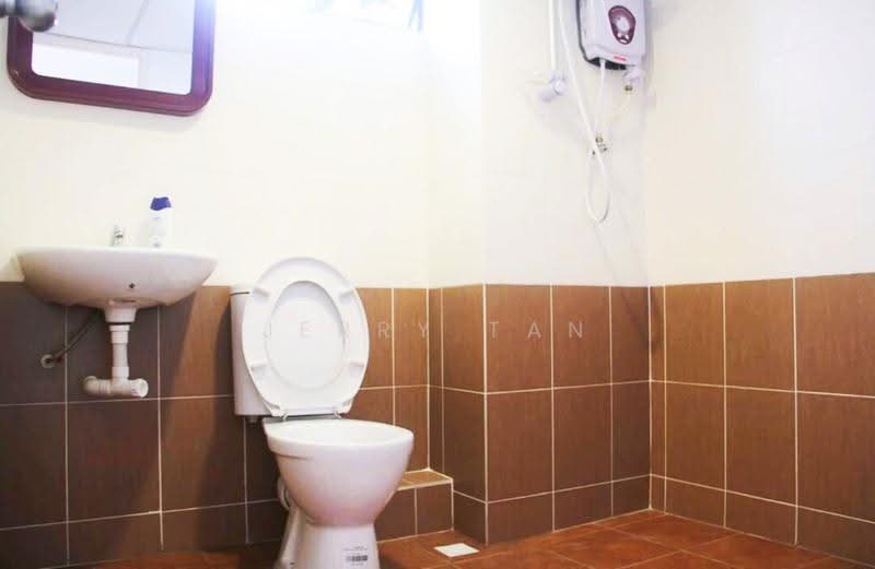 Condominium for Rent at Sunny Ville Condominium - Jerry Tan - Bathroom - PropertyGuru.com.my