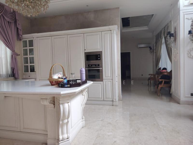 Bungalow House for Rent in Puchong (Selangor) - Agnes Chee - Kitchen - PropertyGuru.com.my