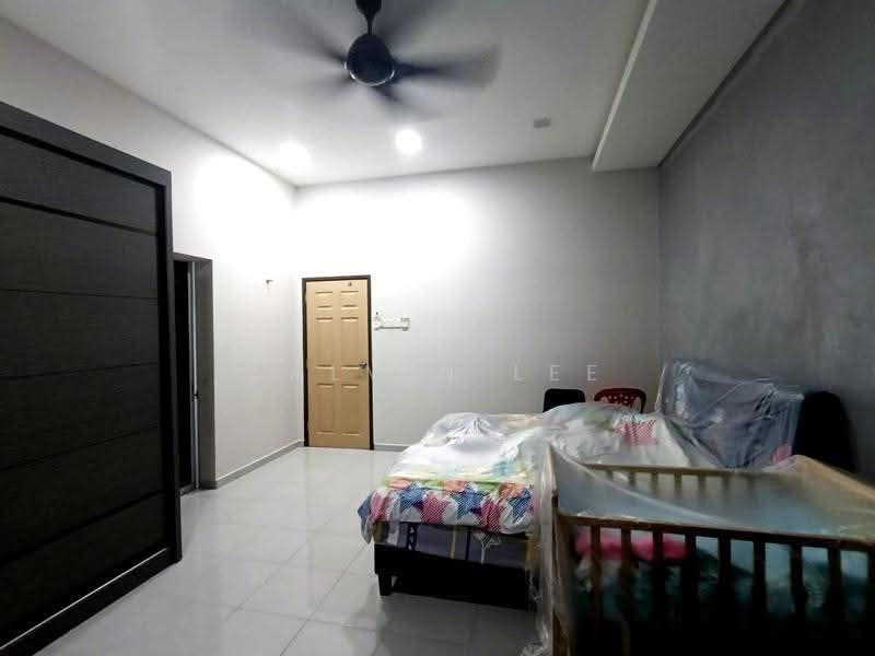 Rumah Teres 2-Tingkat untuk Dijual di Kangkar Pulai (Skudai) - Calvin Lee - PropertyGuru.com.my