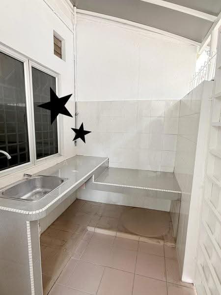 2-storey Terraced House for Sale in Taman Wawasan (Puchong) - Shannon Soo - Kitchen - PropertyGuru.com.my