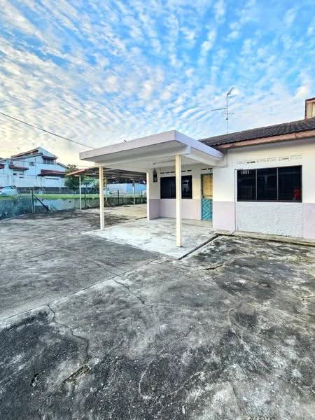 1-storey Terraced House for Sale in Taman Johor Jaya (Johor Bahru) - Calvin Lee - PropertyGuru.com.my