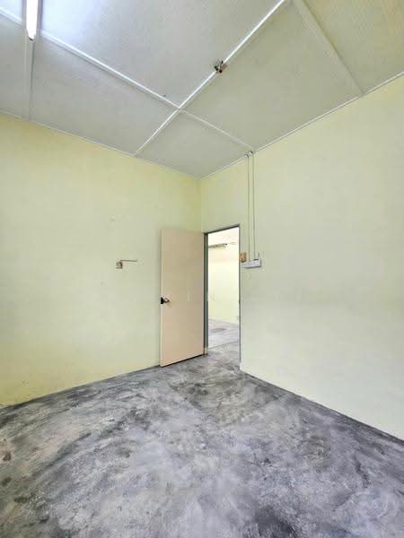 1-storey Terraced House for Sale in Taman Johor Jaya (Johor Bahru) - Calvin Lee - PropertyGuru.com.my
