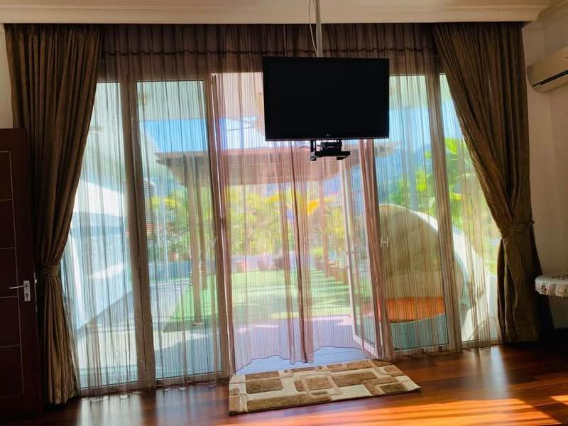 Bungalow House for Sale in Ampang Jaya (Ampang) - Alvin Seah - Living Room - PropertyGuru.com.my