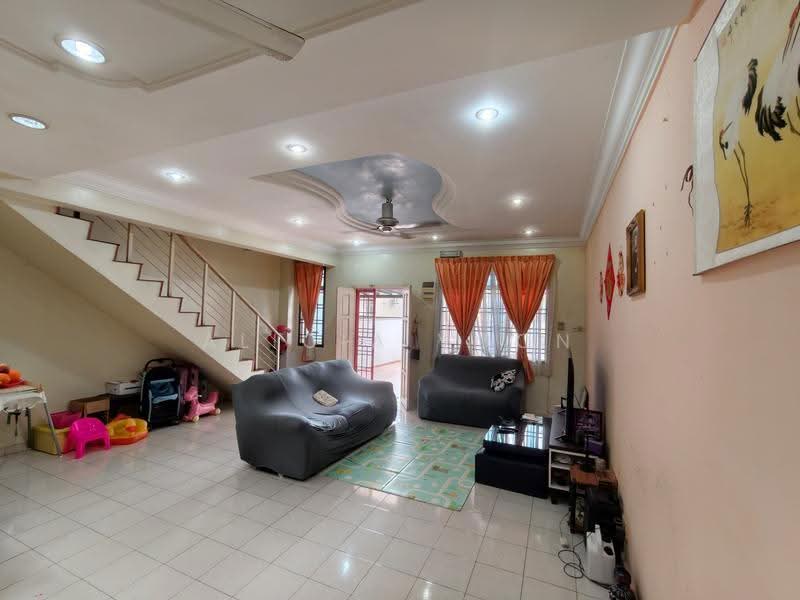2.5-storey Terraced House for Sale in Taman Gaya (Ulu Tiram) - Alicia Voon - PropertyGuru.com.my