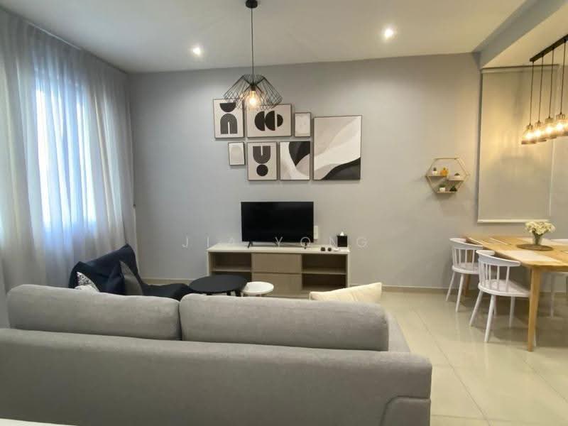Kediaman Servis untuk Dijual di Iconic Regency - Jia Yong - Living Room - PropertyGuru.com.my