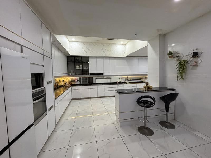 Bungalow House for Sale in Nusa Duta (Iskandar Puteri (Nusajaya)) - Edmund Loh - Kitchen - PropertyGuru.com.my