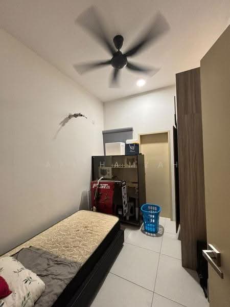 Townhouse for Rent in Taman Desa Sena (Tasek Gelugor) - AfiqHamzah . - Bedroom - PropertyGuru.com.my