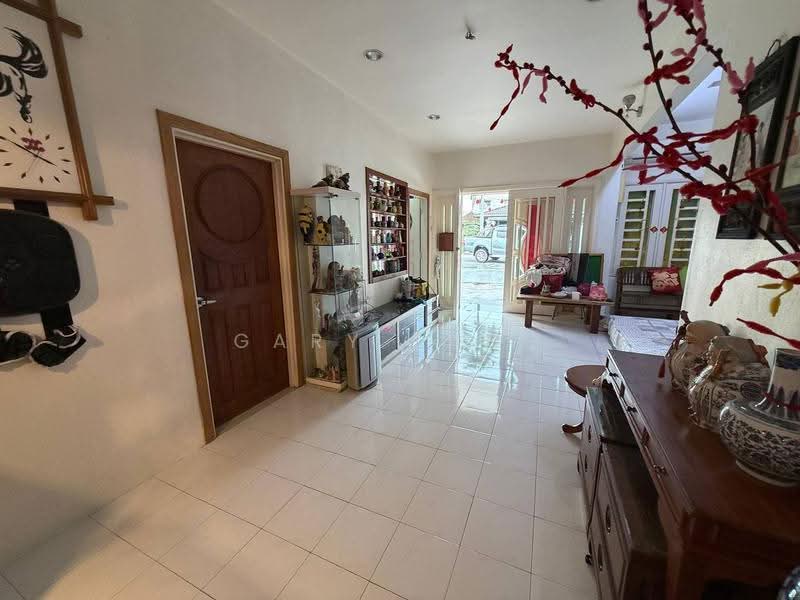 1-storey Terraced House for Sale in Taman Muhibbah Jaya (Sungai Siput) - Gary Tang - Living Room - PropertyGuru.com.my