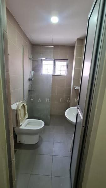 Rumah Berkembar untuk Disewa di Bandar Baru Sri Petaling (Sri Petaling) - Ryan Fam - Bathroom - PropertyGuru.com.my