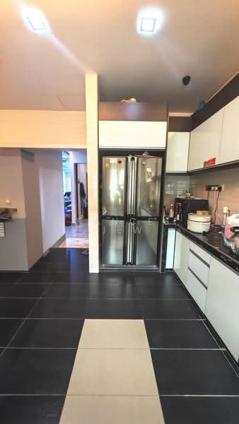 Rumah Teres 1-Tingkat untuk Dijual di Taman Serdang Jaya (Seri Kembangan) - Frances Liew - Kitchen - PropertyGuru.com.my