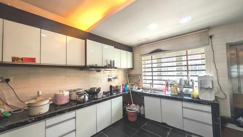 Rumah Teres 1-Tingkat untuk Dijual di Taman Serdang Jaya (Seri Kembangan) - Frances Liew - Kitchen - PropertyGuru.com.my