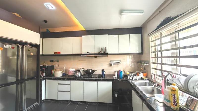 Rumah Teres 1-Tingkat untuk Dijual di Taman Serdang Jaya (Seri Kembangan) - Frances Liew - Kitchen - PropertyGuru.com.my