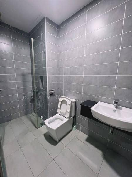 Kediaman Servis untuk Disewa di Paragon Residences @ Straits View - Desmond Lee - Bathroom - PropertyGuru.com.my