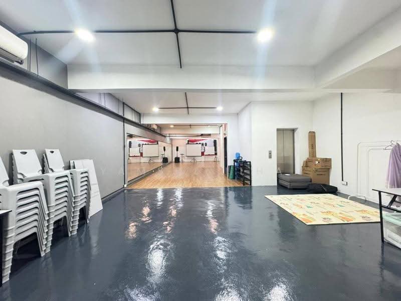 Shop / Office for Sale in Ampang (Kuala Lumpur) - Syamsul Ilham - Interior - PropertyGuru.com.my