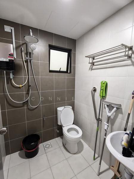 Condominium for Sale at Dezire Hill Residence - Connie Ng - Bathroom - PropertyGuru.com.my