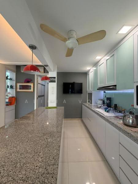 Bungalow House untuk Dijual di Kampung Wadihana (Johor Bahru) - Alicia Voon - Kitchen - PropertyGuru.com.my