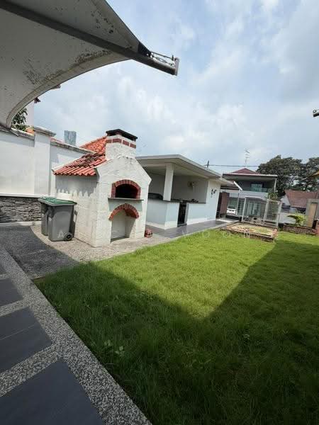 Bungalow House untuk Dijual di Kampung Wadihana (Johor Bahru) - Alicia Voon - Exterior - PropertyGuru.com.my
