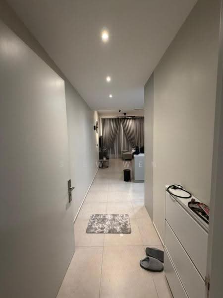 Kondominium untuk Dijual di EdgeWood Residences @ SkySanctuary - Siew Wen - Corridor - PropertyGuru.com.my