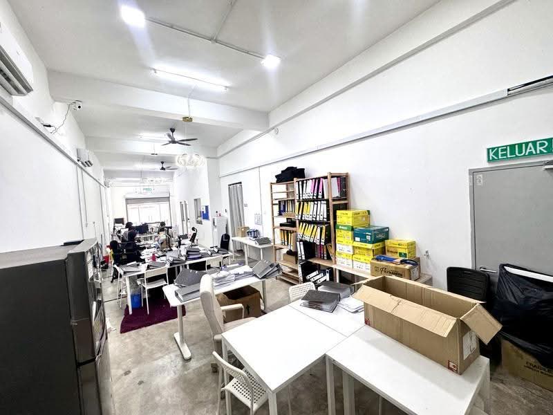 Shop / Office untuk Dijual di Kajang (Selangor) - NUZULHAKIMI . - Interior - PropertyGuru.com.my
