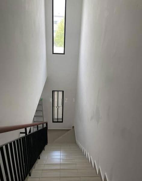 Rumah Teres untuk Disewa di Mahkota Hills (Lenggeng) - RIZ1 . - Interior - PropertyGuru.com.my
