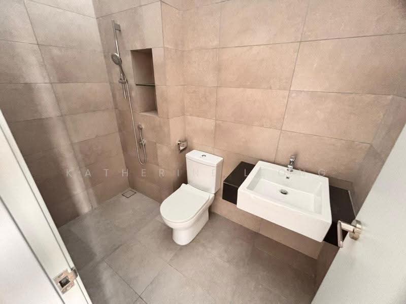 2-storey Terraced House for Rent in Rawang (Selangor) - Katherine Leong - Bathroom - PropertyGuru.com.my