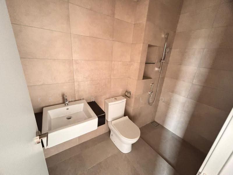 2-storey Terraced House for Rent in Rawang (Selangor) - Katherine Leong - Bathroom - PropertyGuru.com.my