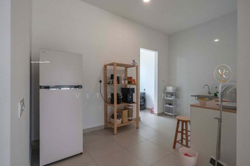 Rumah Bandar untuk Dijual di Eco Ardence (Setia Alam) - Vitas Tan - Kitchen - PropertyGuru.com.my