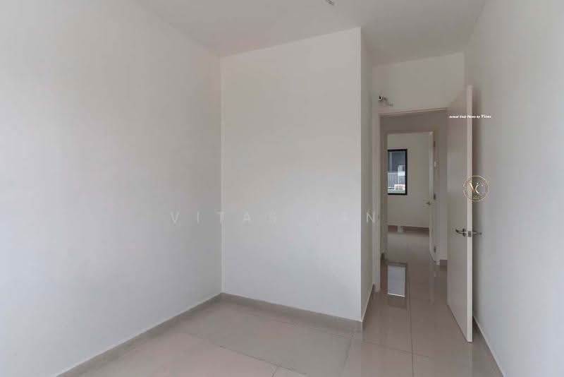 Rumah Bandar untuk Dijual di Eco Ardence (Setia Alam) - Vitas Tan - Corridor - PropertyGuru.com.my