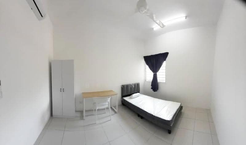 Kondominium untuk Disewa di Vista Wirajaya 2 @ PV9 Residences - Bryan . - Bedroom - PropertyGuru.com.my