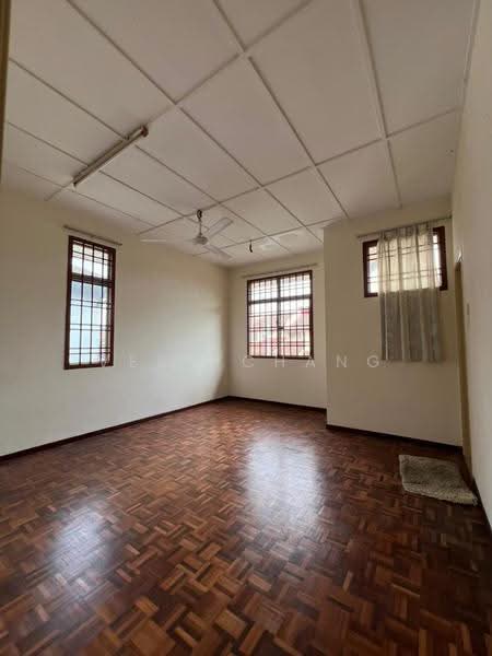 Rumah Teres 2-Tingkat untuk Dijual di Taman Setia Indah (Tebrau) - Vera Chang - Living Room - PropertyGuru.com.my