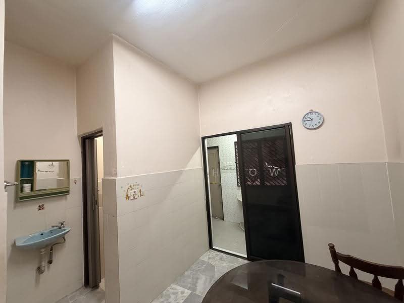 2-storey Terraced House for Sale in Bukit Sungai Long (Bandar Sungai Long) - Pinki Heow - PropertyGuru.com.my