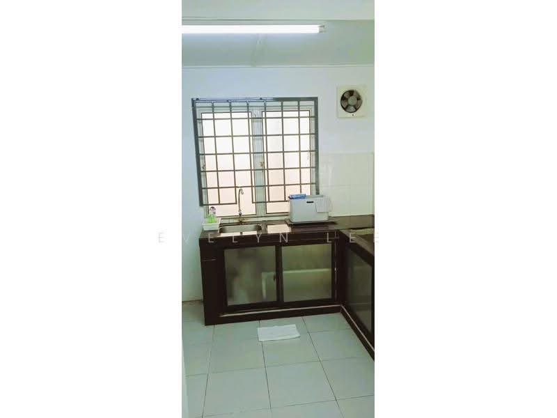 Rumah Teres 2-Tingkat untuk Dijual di Taman Sri Gombak (Gombak) - Evelyn Lee - Kitchen - PropertyGuru.com.my