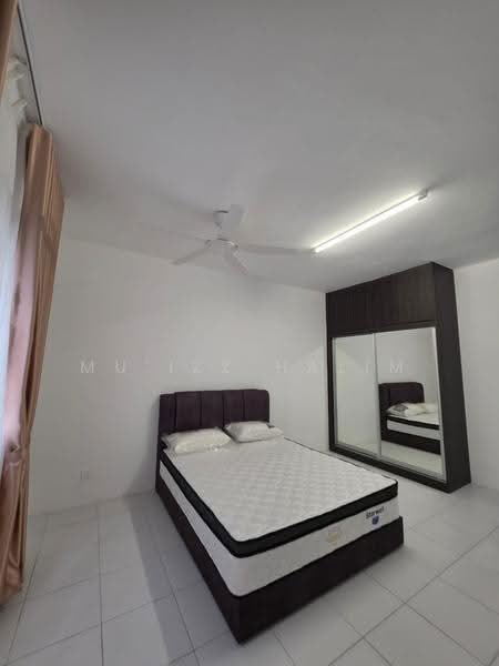 Condominium for Rent at Residensi Sateria - Mu'izz Halim - Bedroom - PropertyGuru.com.my