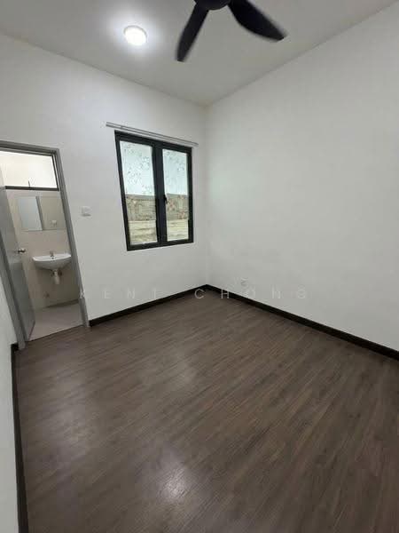 Kondominium untuk Dijual di Vista Bangi - Kent Chong - Bedroom - PropertyGuru.com.my